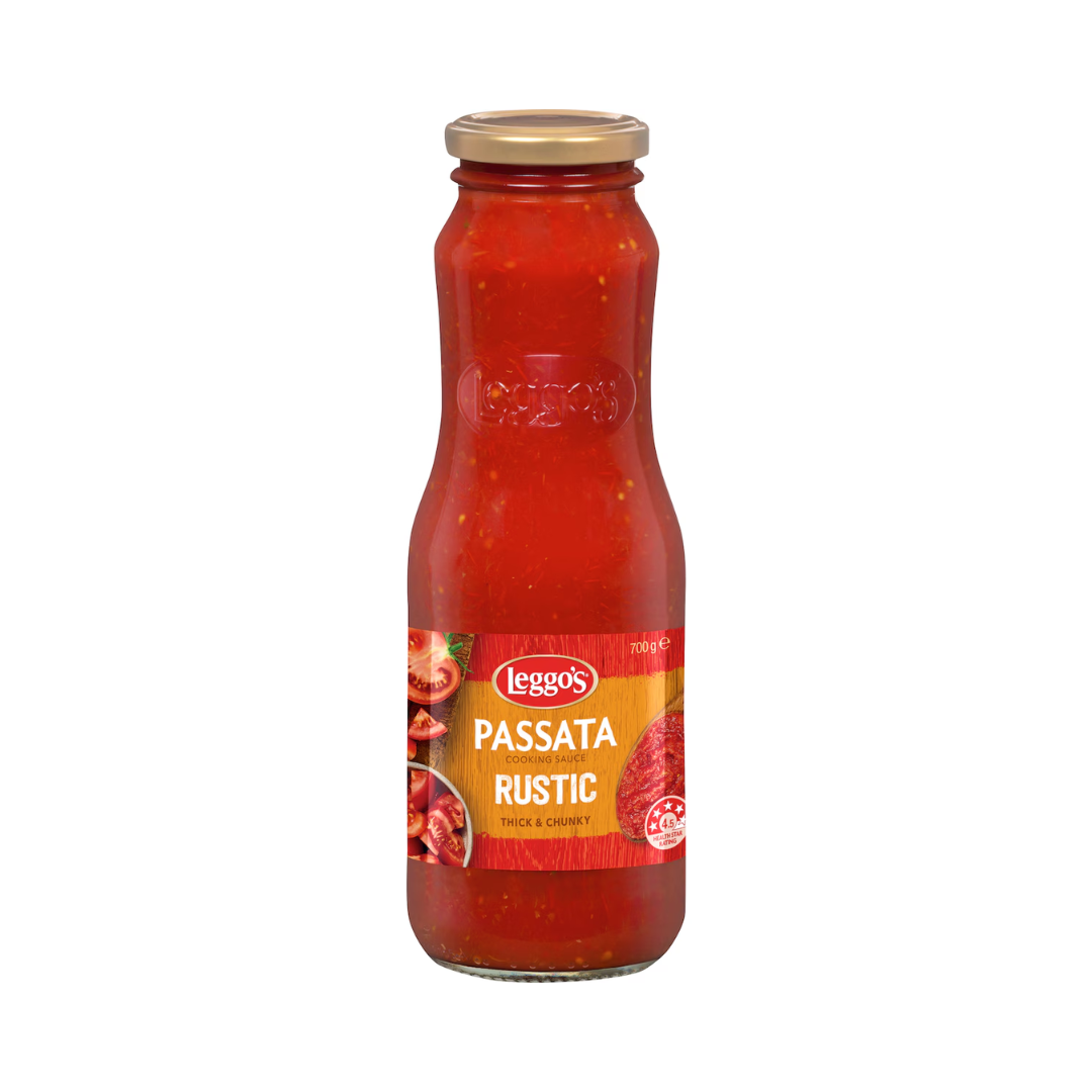 Leggo's Rustic Tomato Passata Thick & Chunky 700g